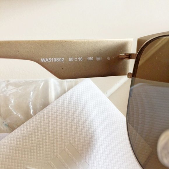 ill.i Optics by Will.I.Am unisex gold metal gold mirrored lens large sunglasses - Picture 6 of 9